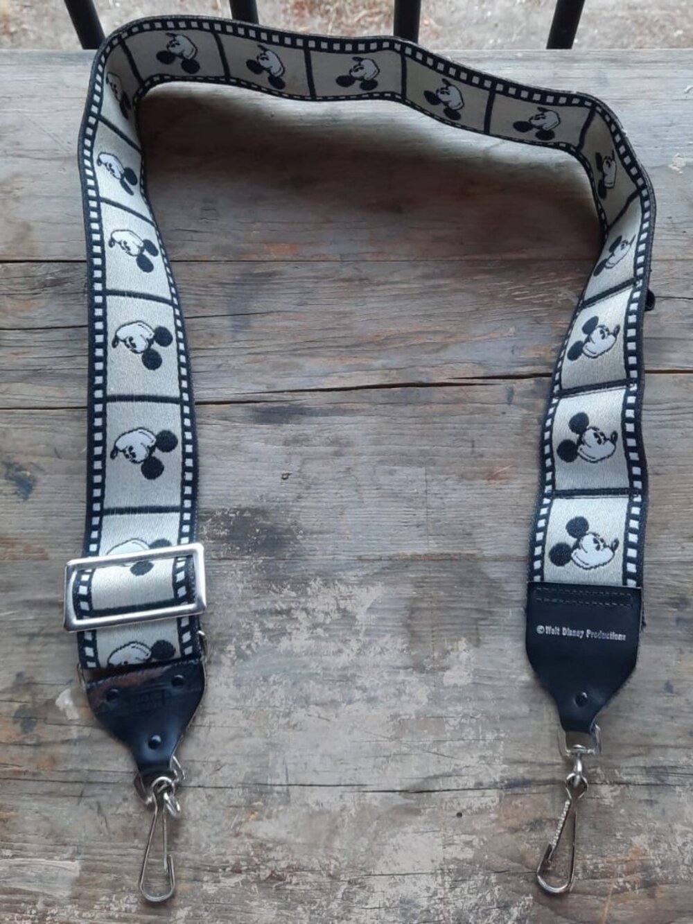 Beautiful Vintage Mickey Mouse Bobby Lee Camera Strap, from the 1970s.